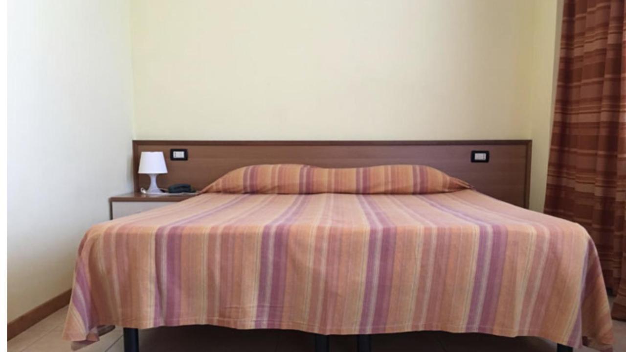 Hotel Le Morge تورينو دي سانغرو المظهر الخارجي الصورة